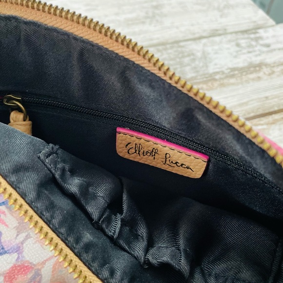 Elliot Luca Floral Crossbody - Picture 9 of 9